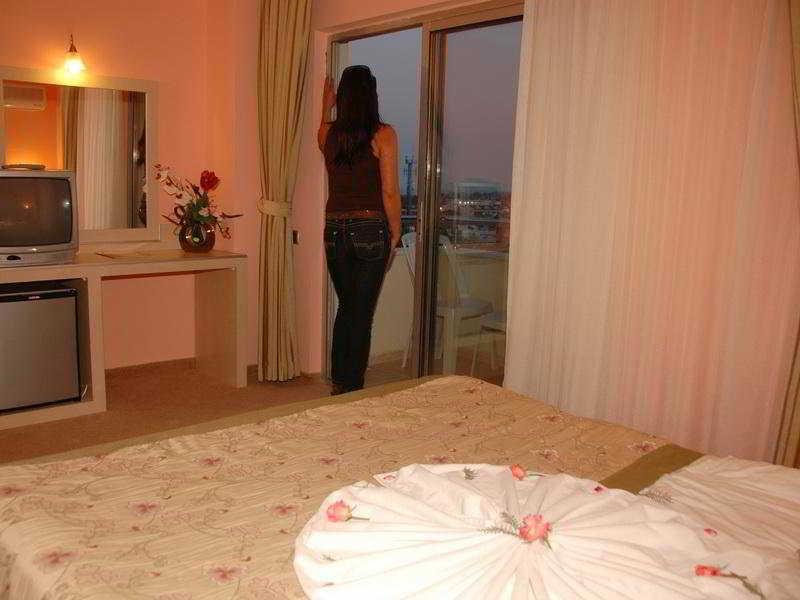 Sunbeach Hill Hotel سيدي المظهر الخارجي الصورة