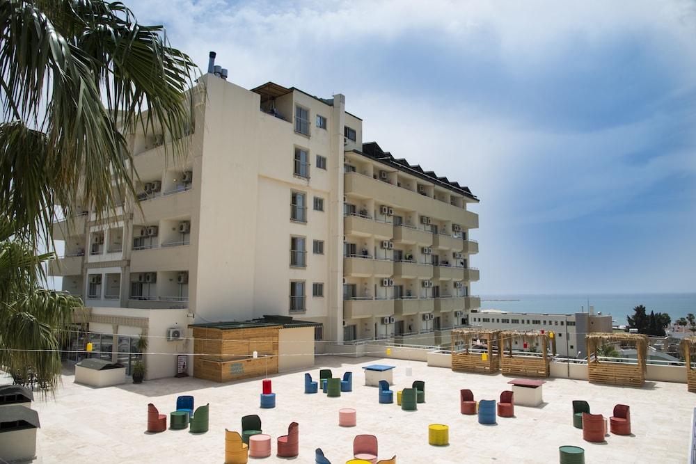 Sunbeach Hill Hotel سيدي المظهر الخارجي الصورة